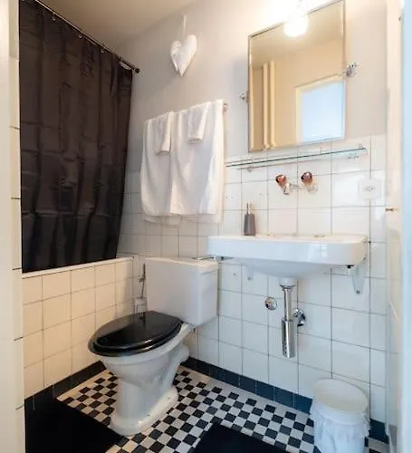 Im Herzen Der Zuercher Altstadt *