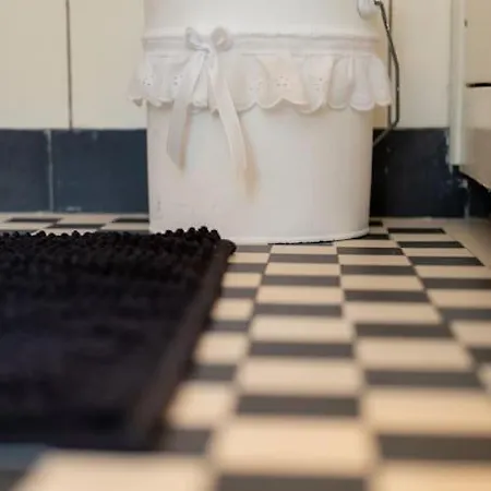 Apartamento Im Herzen Der Zürcher Altstadt *