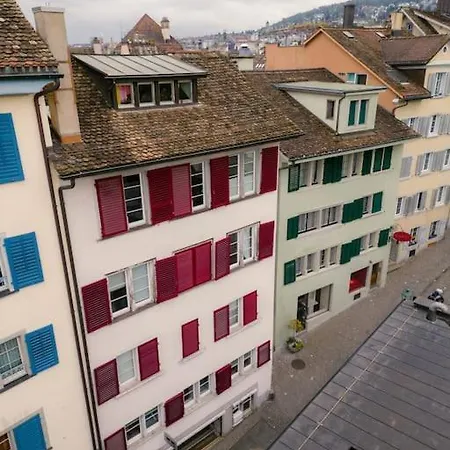 Apartment Im Herzen Der Zuercher Altstadt